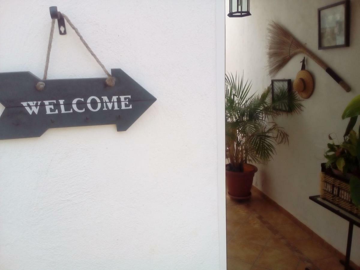 Solo Adultos, Tuneras Séjour à la campagne *