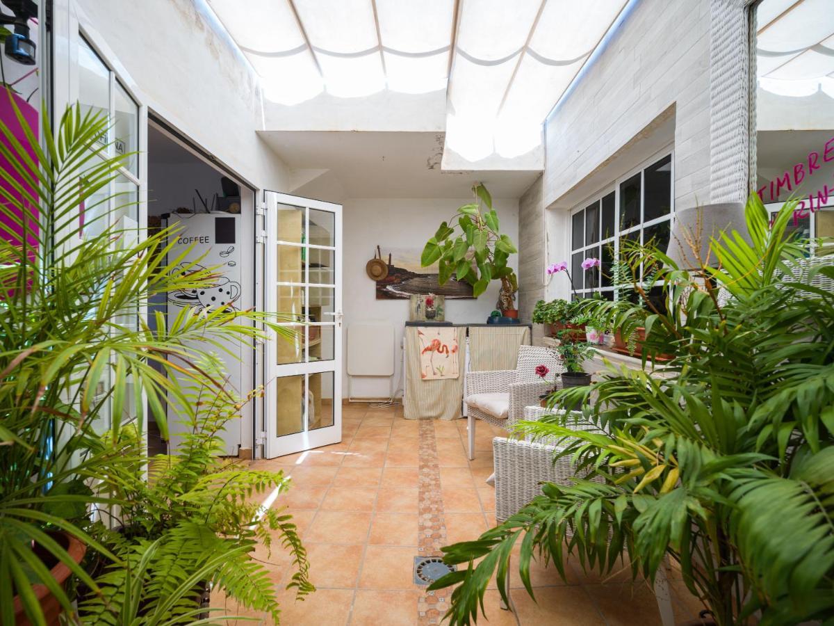 Solo Adultos, Tuneras Landhaus