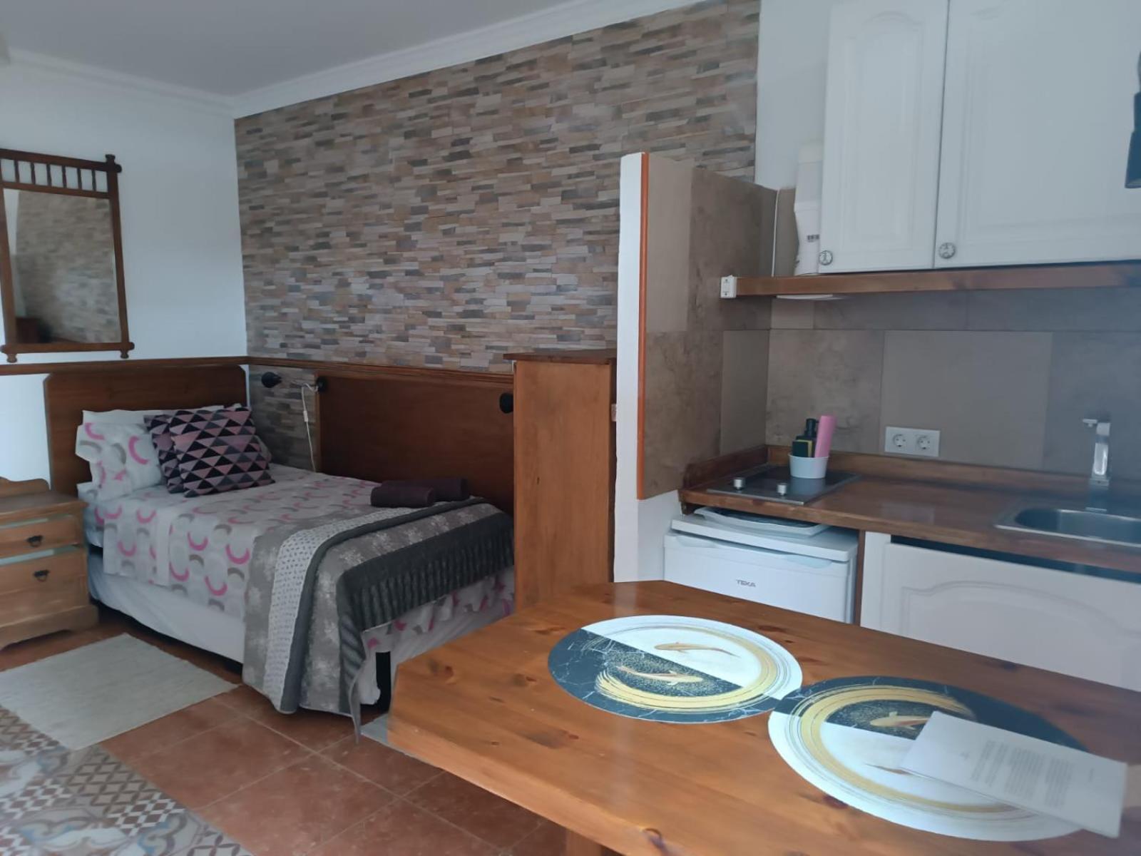 Solo Adultos, Tuneras Landhaus *